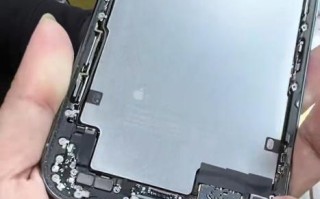 史无前例：华强北创新开模，给苹果iPhone Air装上实体SIM卡槽