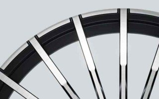 剑指迈巴赫：宝马ALPINA品牌升级，新20辐轮毂首秀