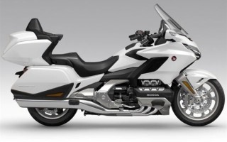 告别肉包铁！雅马哈发布全球首款带安全气囊的量产踏板车Tricity 300