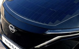 日产公布Ariya艾睿雅概念原型车，集成光伏太阳能板