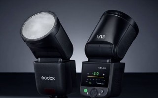 神牛推出V1 mid系列TTL锂电圆顶机顶闪光灯，939元
