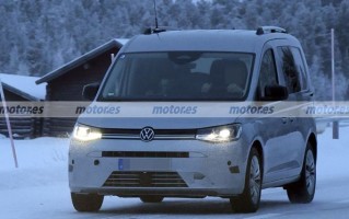 大众开迪改款车型路试曝光：外观微调，内饰升级