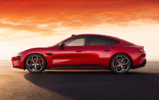 新一代SU7首发！小米揭秘蛟龙底盘：软硬深度融合 湿滑路更稳了