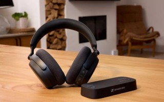 森海塞尔推出RS275电视耳机：最远50米传输，最长50小时续航