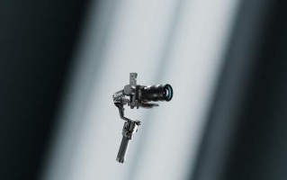 高效创作生产力 DJI RS 5 轻量商拍稳定器开售 售价3099元起