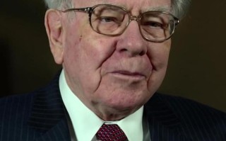 巴菲特：伯克希尔比其它企业更有机会在百年之后依然屹立不倒