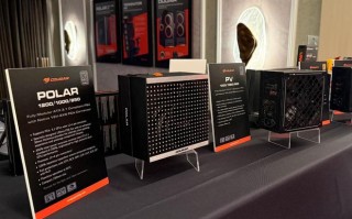 最多6组：骨伽Polar V2电源以12V-2×6为主要模组输出母口