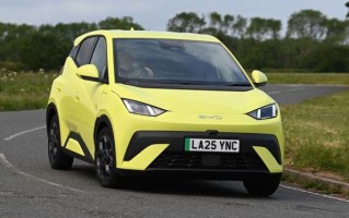 2025年英国新车销量重回200万辆：中国车企助力当地车市回春