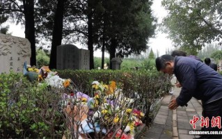 访吴石墓：感受潜伏英雄的家国回响