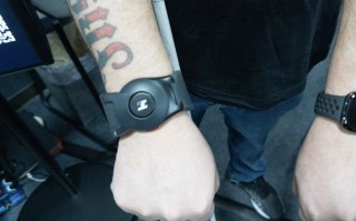 初创公司Hapware推出Aleye医疗辅助用智能腕带