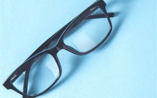 眼镜有多暴利：799元镜片进价仅15元