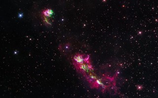 太空烟火秀：哈勃望远镜记录下宇宙最明亮的“喷泉”