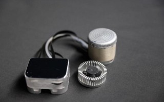 清华团队研发受鸽眼启发的传感器，突破机器人“类人触觉”难题