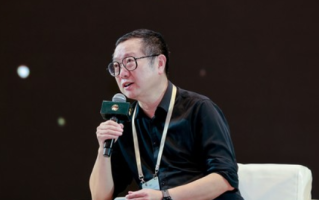 重磅发声！刘慈欣谈AI时代：世界将脱离人类的控制